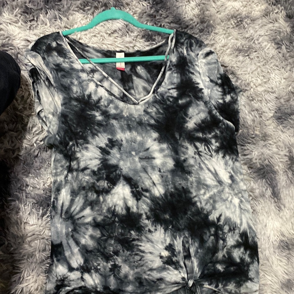 NOBO grey shirt